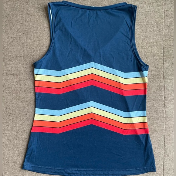 Sleeveless Tie Dye Print Tank Top - Picture 2 of 3